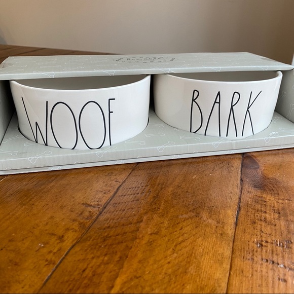 NWT Rae Dunn 6” Dog Bowl Set